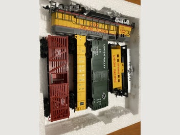 Image 1 of 4