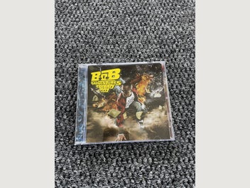Image 1 of 3