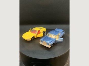 Image 1 of 8