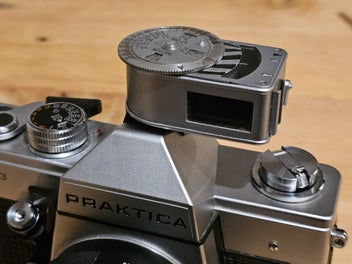 Image 1 of 2