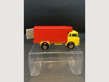 Image 1 of 7