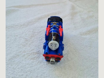 Image 1 of 7