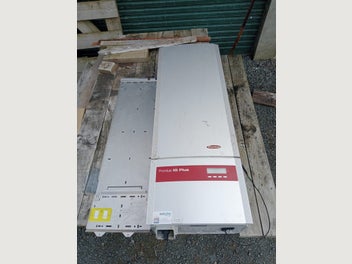 Image 1 of 7
