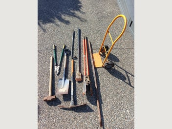 Image 1 of 4