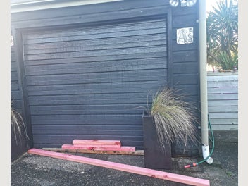 Image 1 of 8