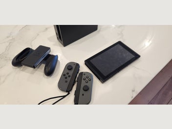 Image 1 of 4