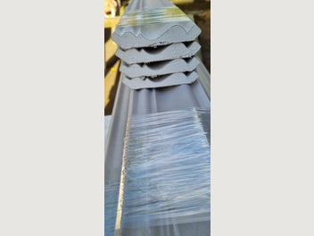 Image 1 of 7
