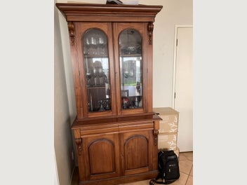 Image 1 of 5
