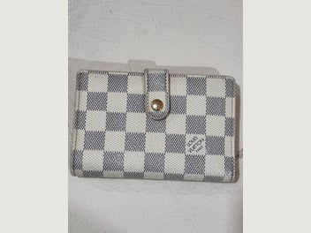 Image 1 of 8