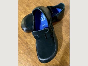 Image 1 of 3