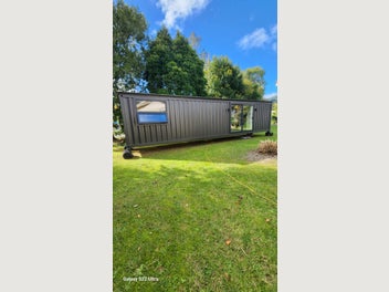 Image 1 of 20