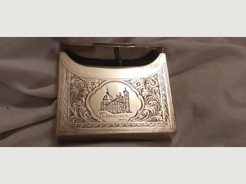 Image 1 of 4