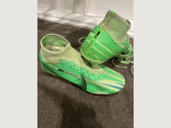 Image 1 of 4