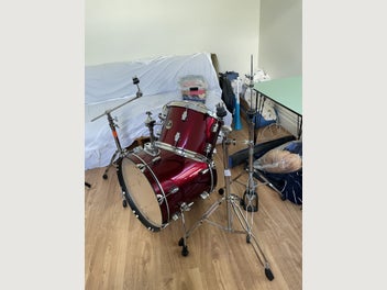 Image 1 of 4