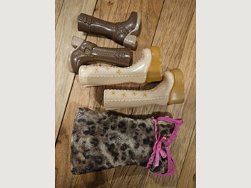 Image 1 of 4