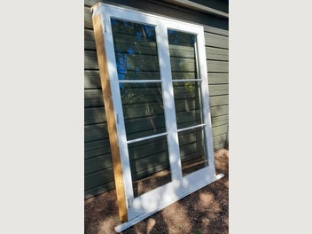 Image 1 of 7