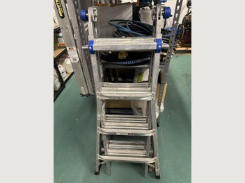 Image 1 of 3