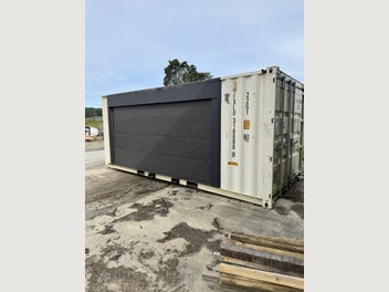 Image 1 of 7