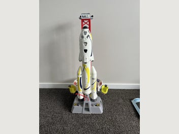 Image 1 of 4