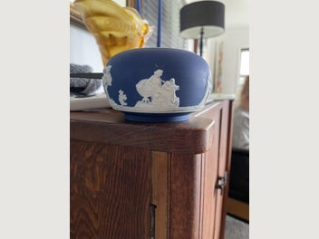 Image 1 of 4