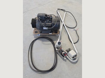 Image 1 of 7