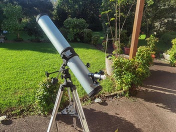 Image 1 of 4