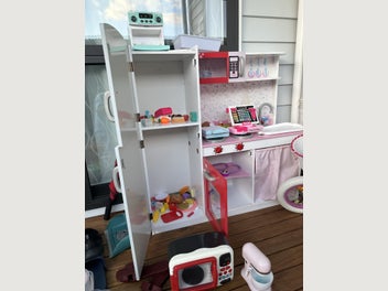 Image 1 of 5
