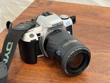 Image 1 of 7