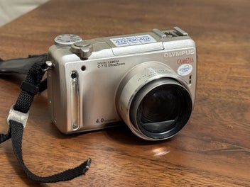 Image 1 of 7