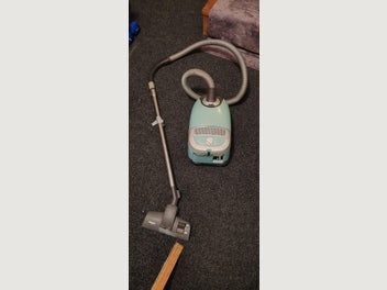 Image 1 of 3