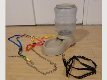 Image 1 of 4
