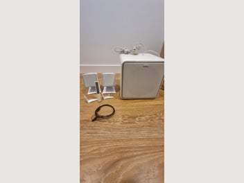 Image 1 of 6