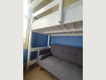 Image 1 of 5