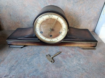 Image 1 of 8