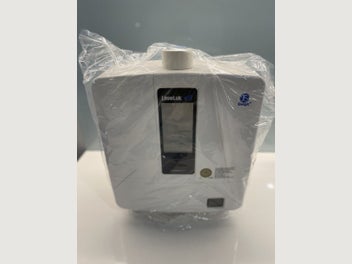 Image 1 of 2