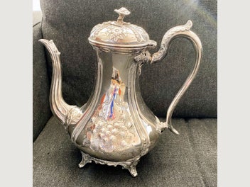Image 1 of 5