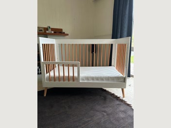 Image 1 of 7