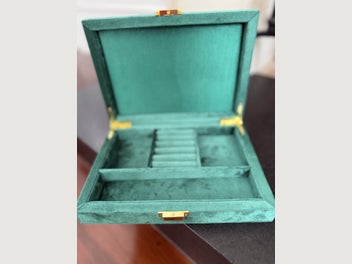 Image 1 of 3