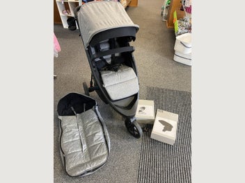 Image 1 of 8