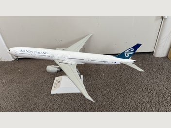 Image 1 of 10