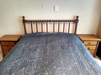 Image 1 of 8