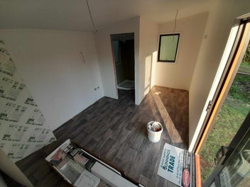 Image 1 of 9