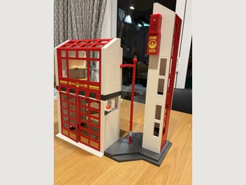 Image 1 of 4