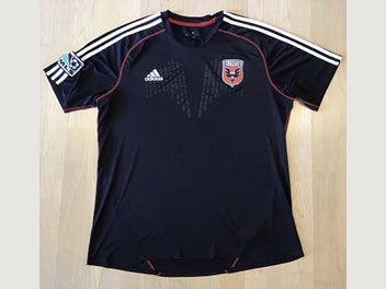 Image 1 of 6