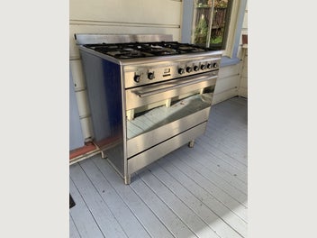 Image 1 of 8