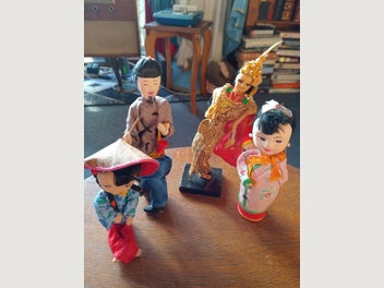 Image 1 of 6