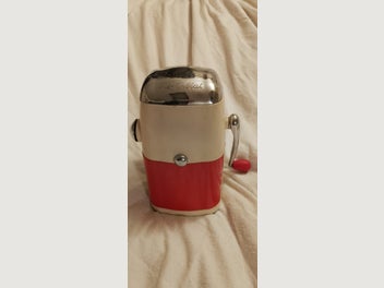 Image 1 of 6