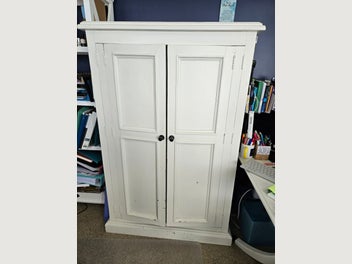 Image 1 of 7