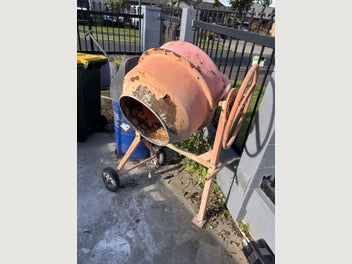 Image 1 of 3