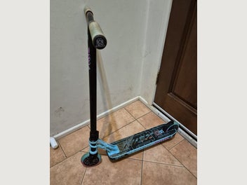 Image 1 of 3